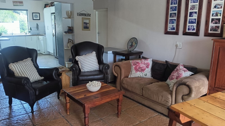 4 Bedroom Property for Sale in Nahoon Valley Park Eastern Cape